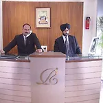 Hotel Royal Inn